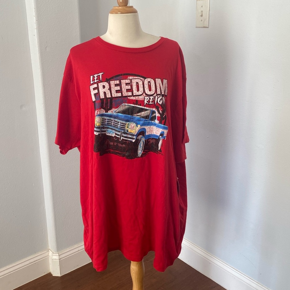 Celebrate Patriotic Let Freedom Reign Short Sleeve Unisex Tee 3XL